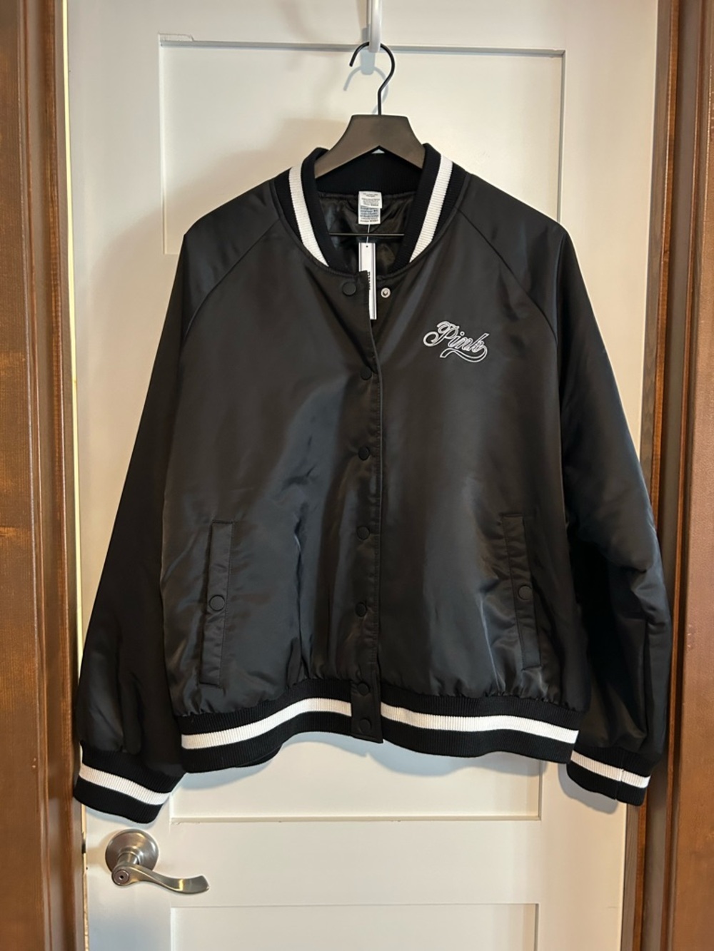 PINK VS Iconic Varsity Jacket Snap Closure Dog Logo Size XXL New with tag